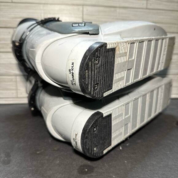 Caber Ski Boots Grey Euro Size 8 US 9MM-10LN - Picture 9 of 9